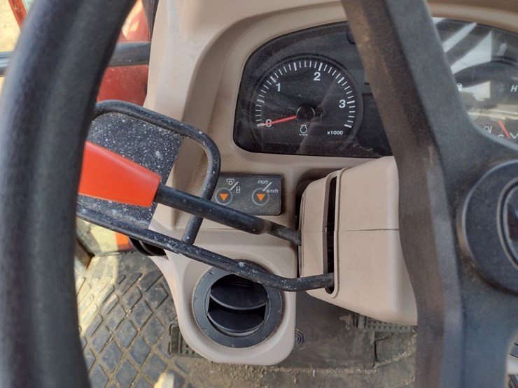 kubota-m7060d-image-8