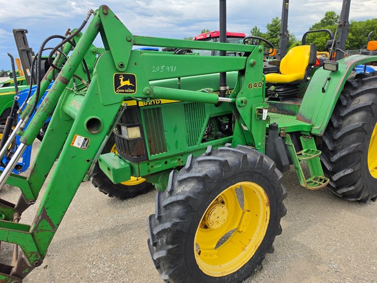 2000-john-deere-6210-image-6