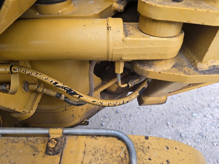 2007-caterpillar-12h-image-71