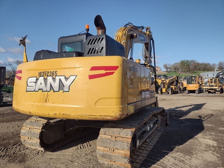 sany-sy135c-image-48