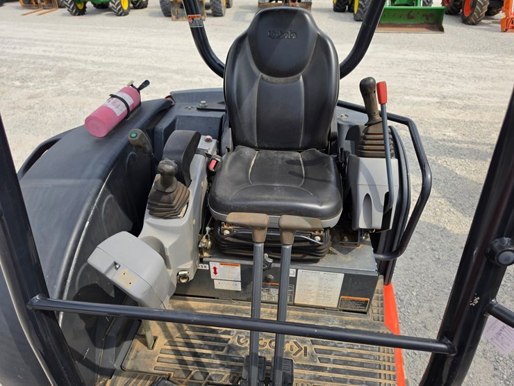 2022-kubota-u35-4-image-9