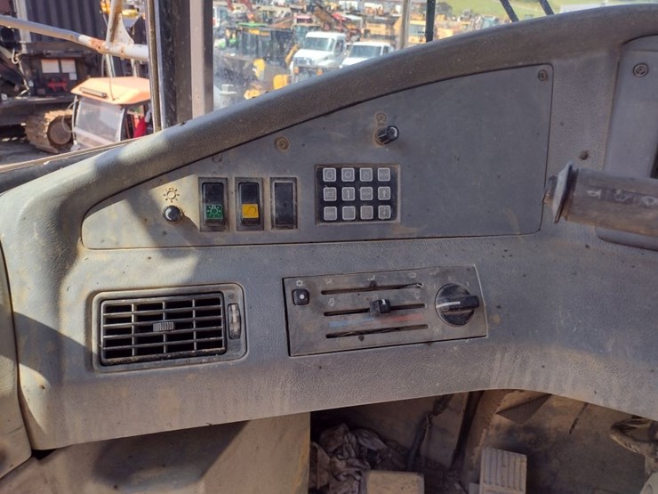 volvo-a40d-image-9