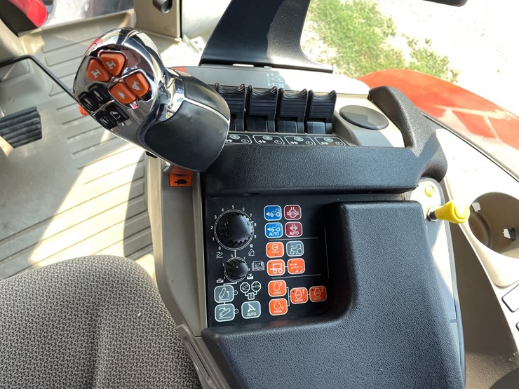 #1254-•-case-ih-185-puma-tractor-(second-owner)-image-60