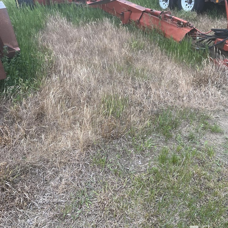 NEW HOLLAND 85