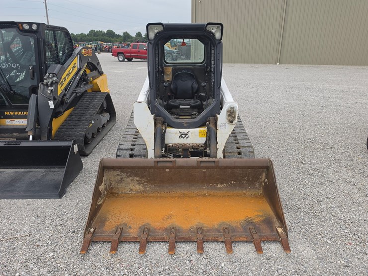 2022-bobcat-t550-image-3