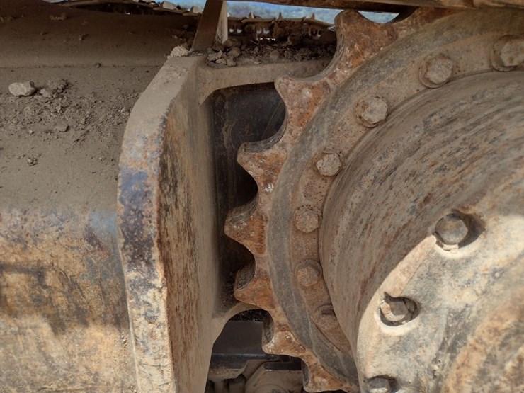 volvo-ec240cl-image-16