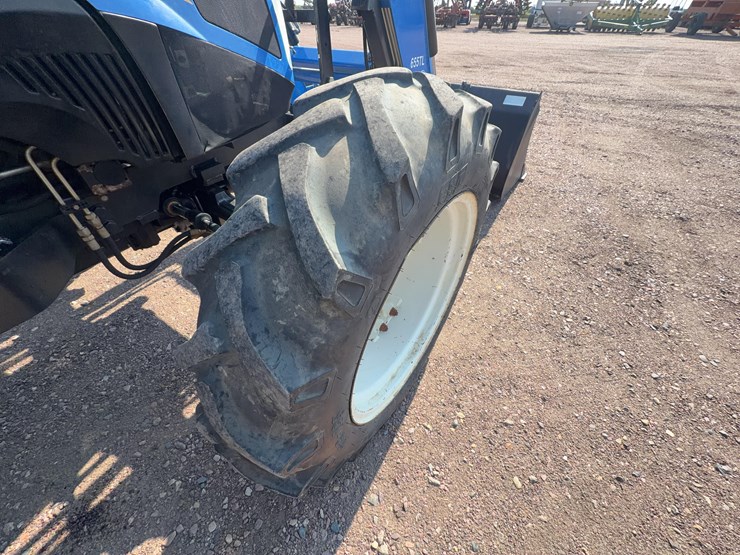 new-holland-t4.75-image-27