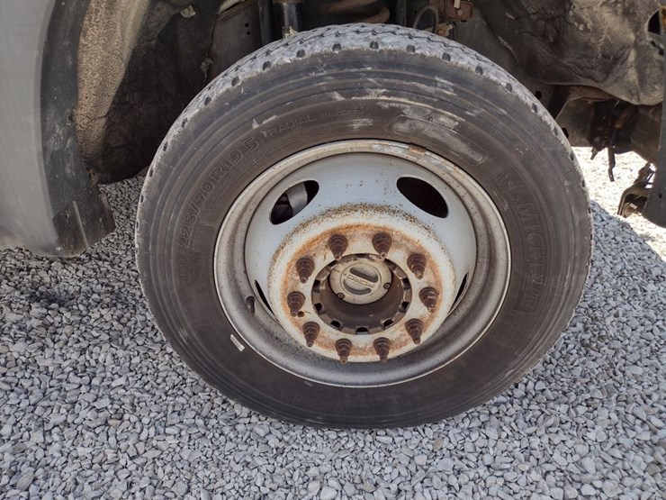ford-f550-image-23