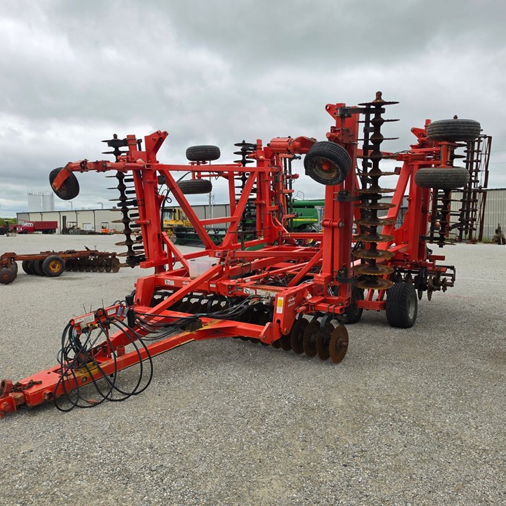 2015 KUHN KRAUSE 8000-40