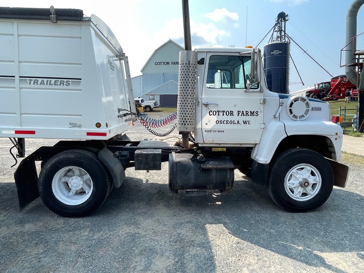 1988-ford-l8000-image-4