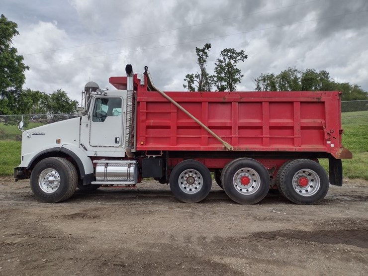 kenworth-t800-image-1