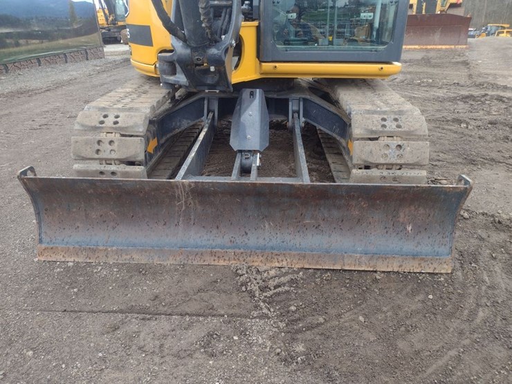 john-deere-85-image-19