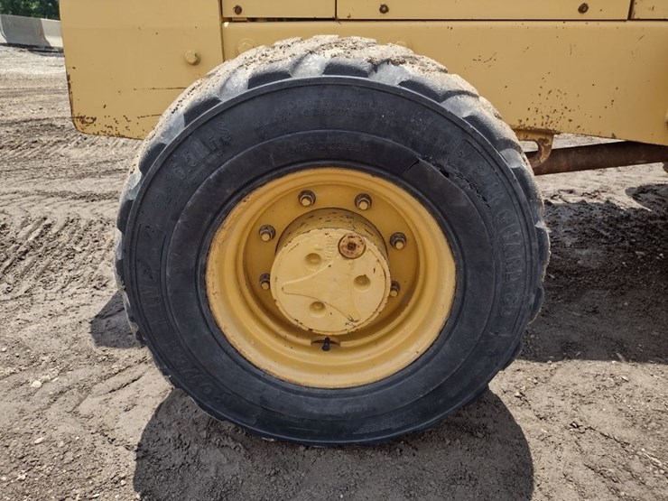 deere-482c-image-25