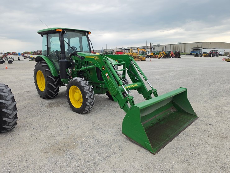 2023-john-deere-5100e-image-26
