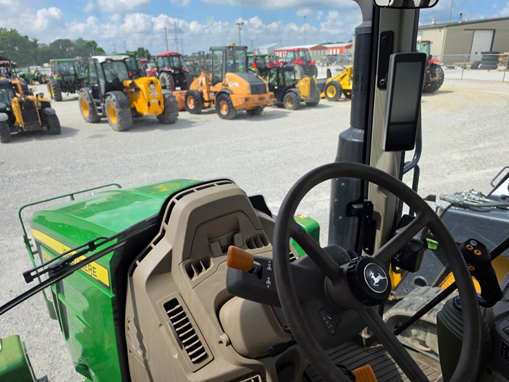 2022-john-deere-6120m-image-9