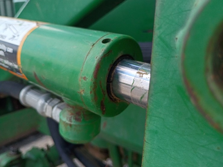 1992-john-deere-870-image-48
