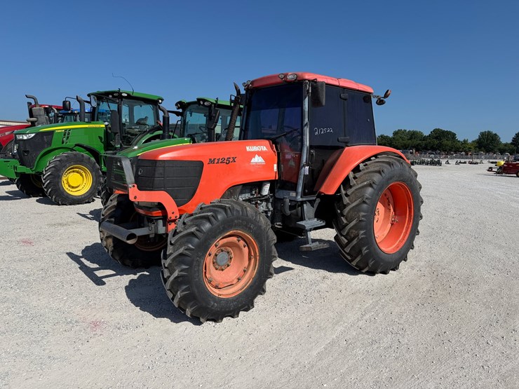 kubota-m125x-image-1