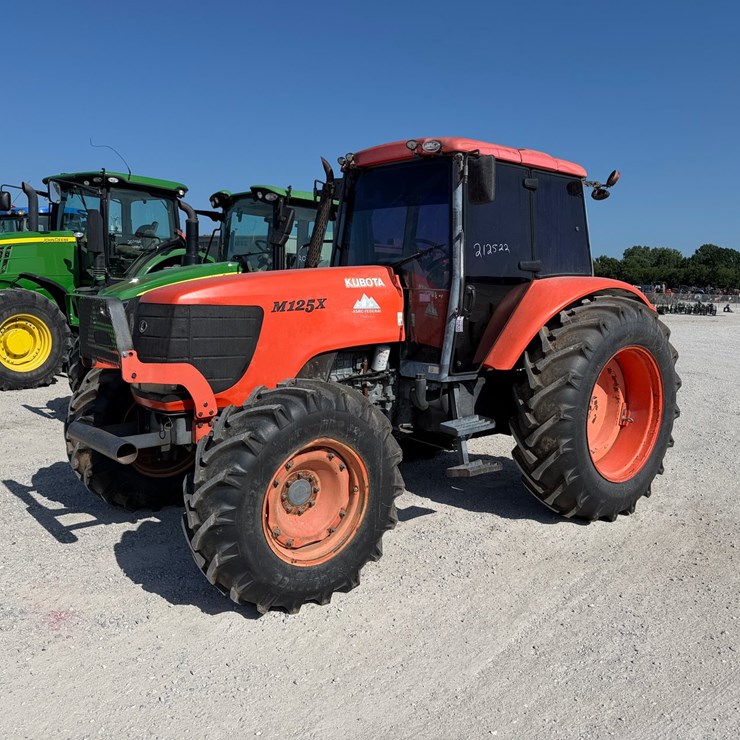 KUBOTA M125X