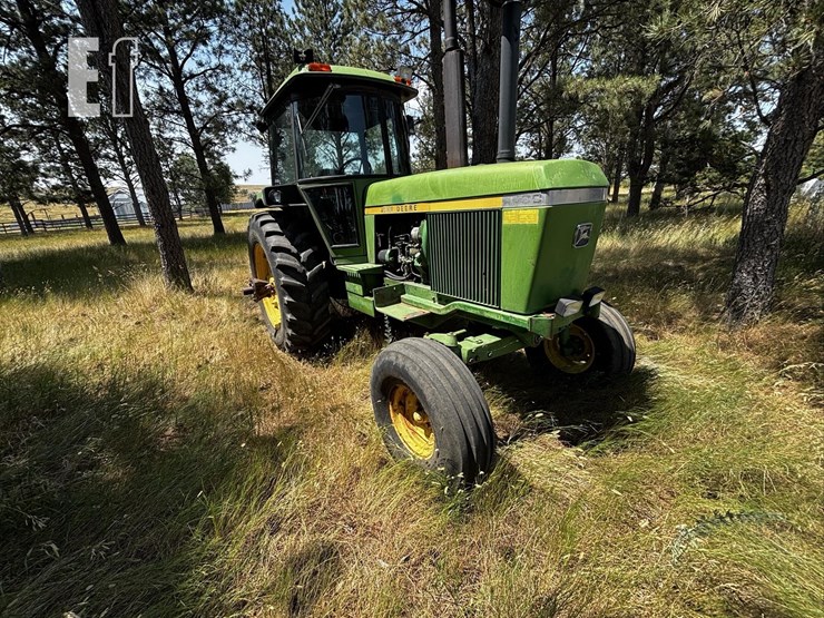 john-deere-4430-image-3