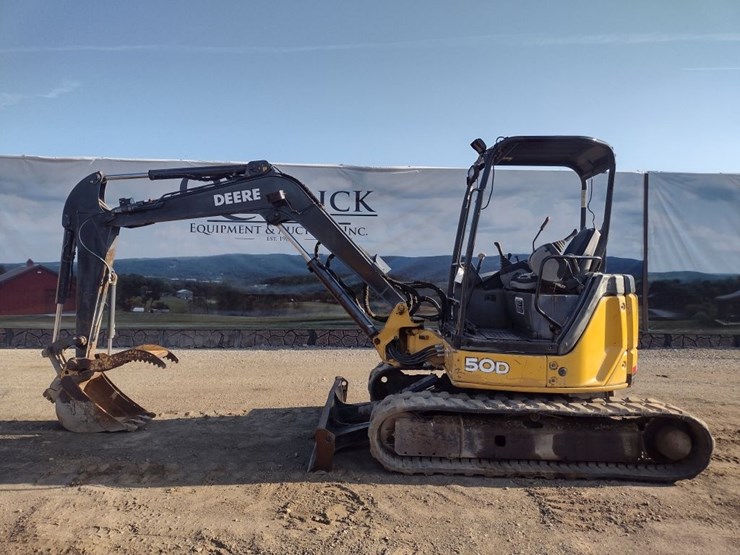 deere-50d-image-1