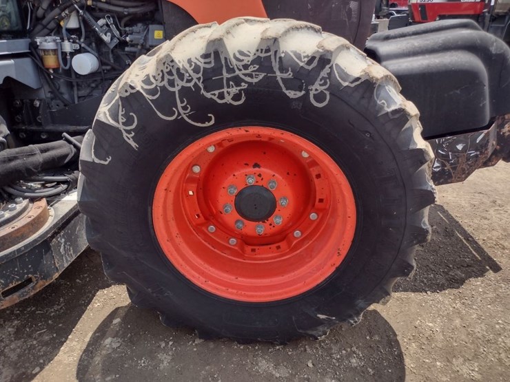 kubota-m108s-image-24