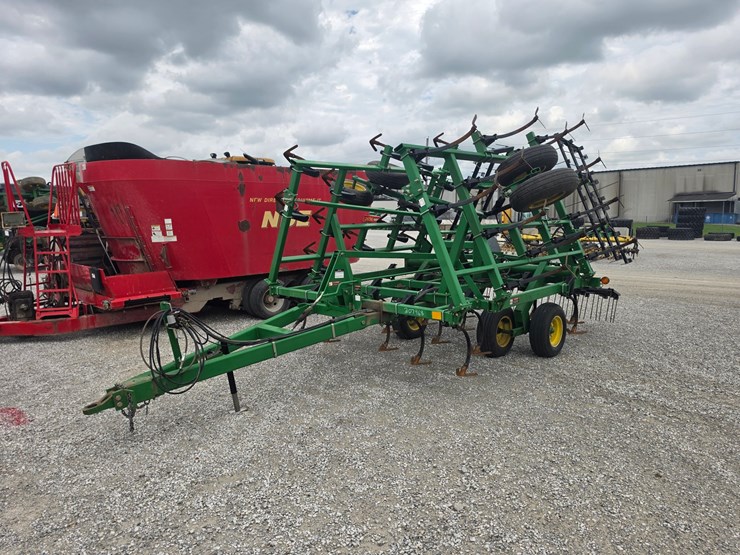 1998-john-deere-980-image-1
