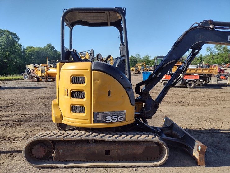 deere-35g-image-30