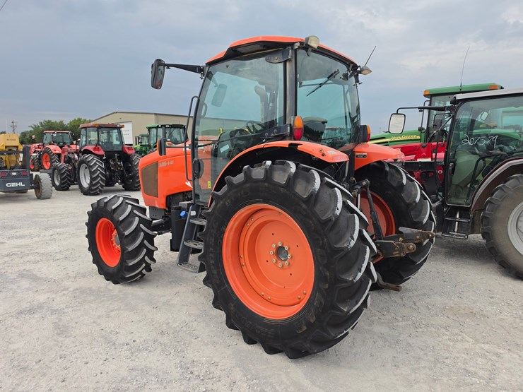 2016-kubota-m6-141-image-11