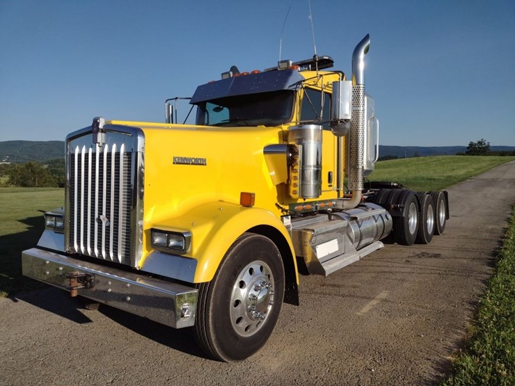 kenworth-w900-image-65