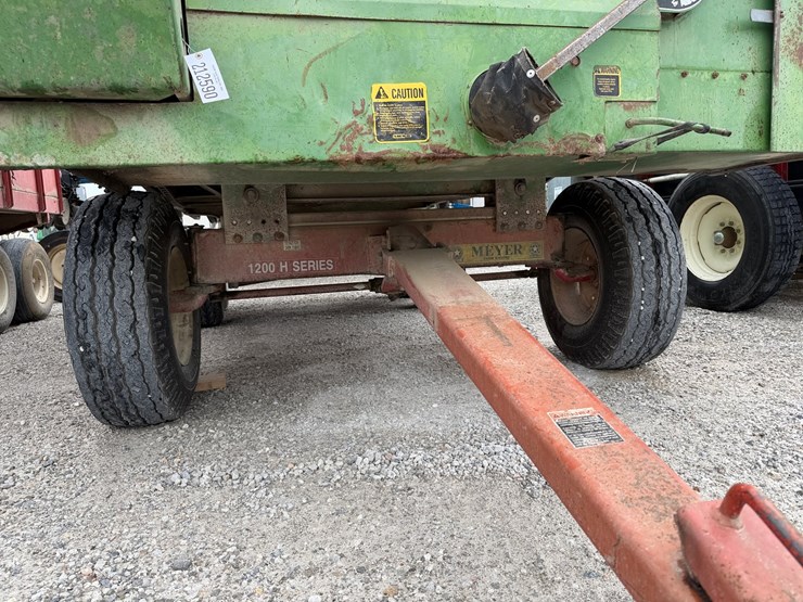john-deere-714a-image-3