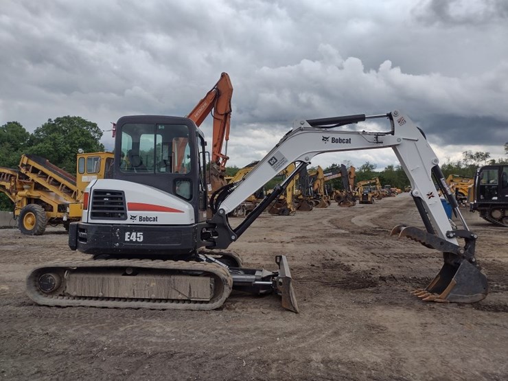 bobcat-e45-image-3