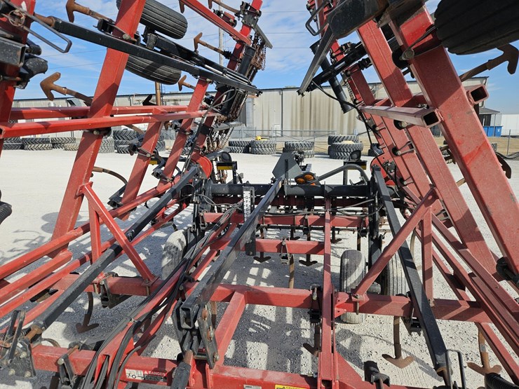 2014-case-ih-200-image-4