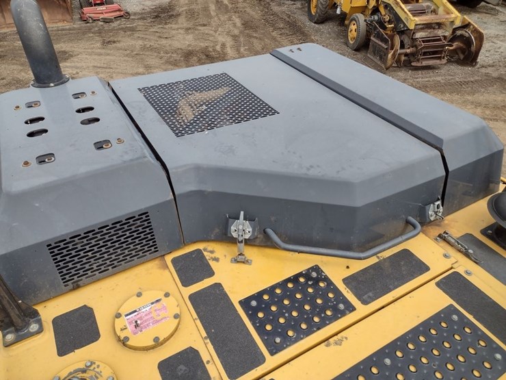 deere-350g-lc-image-42