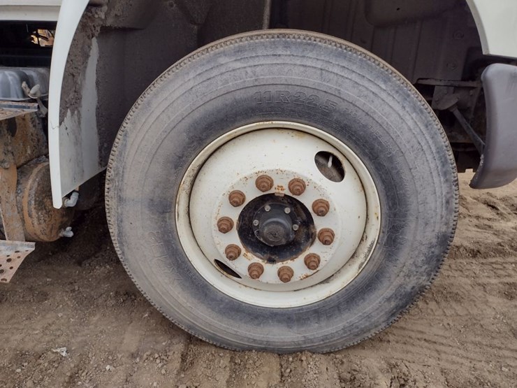 international-durastar-4400-image-23