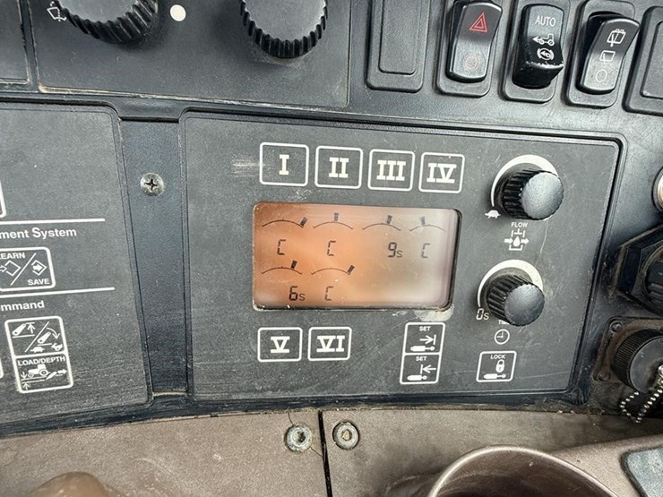 2010-john-deere-7830-image-53