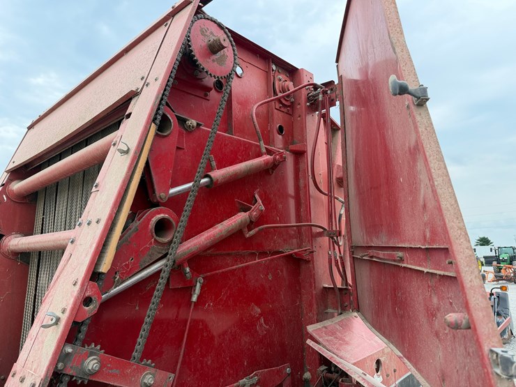 case-ih-8460-image-12