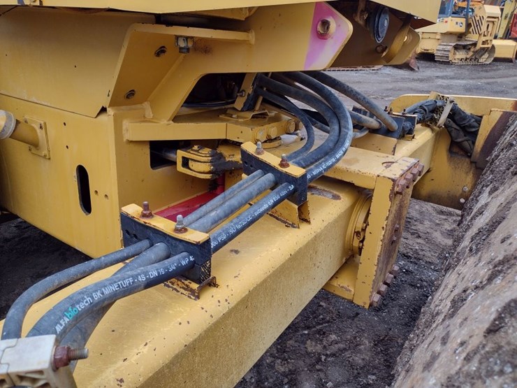 caterpillar-cs-563e-image-21