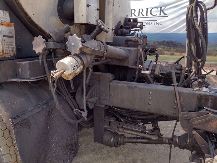 gmc-topkick-image-38