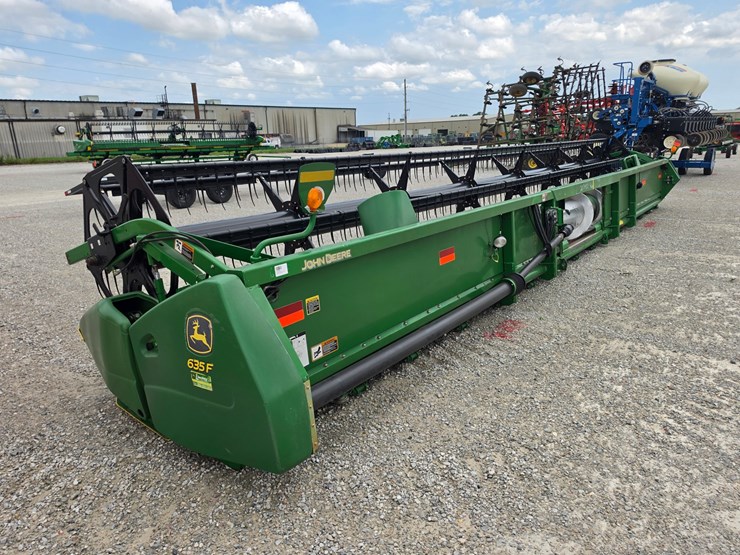 2008-john-deere-635f-image-6
