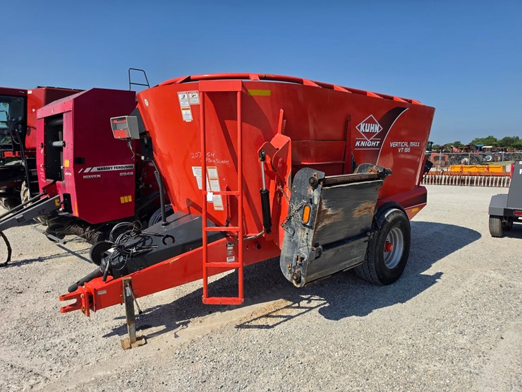 2018-kuhn-knight-vt156-image-1