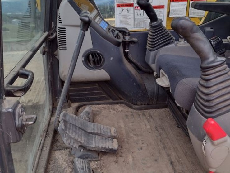 komatsu-pc360-lci-11-image-14