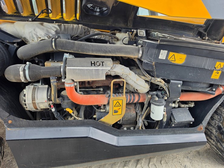 2018-jcb-505-20tc-image-16