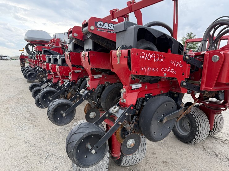 2013-case-ih-1265-image-5