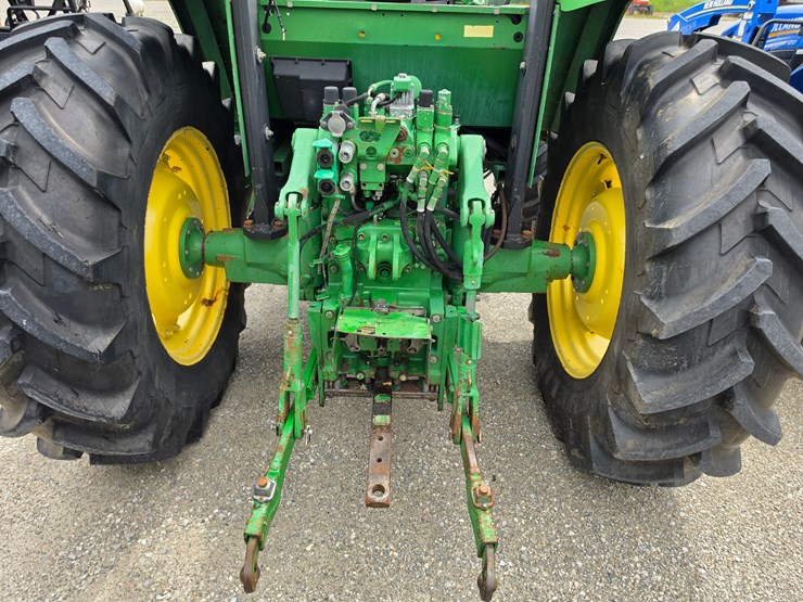 2000-john-deere-6210-image-16