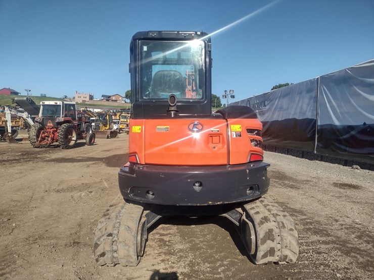 kubota-u55-4-image-4