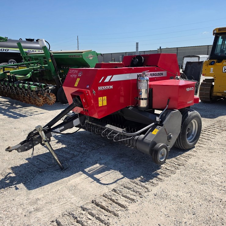 2021 MASSEY-FERGUSON 1840