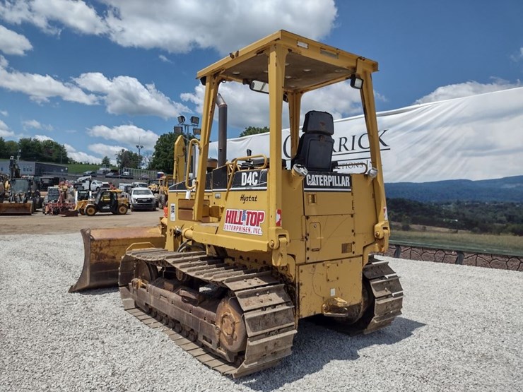caterpillar-d4c-image-34
