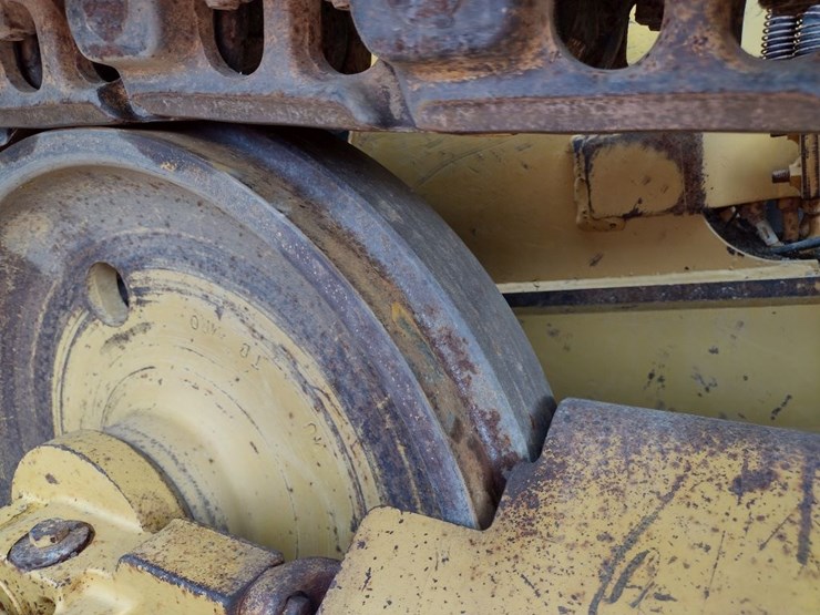 caterpillar-d5g-xl-image-17