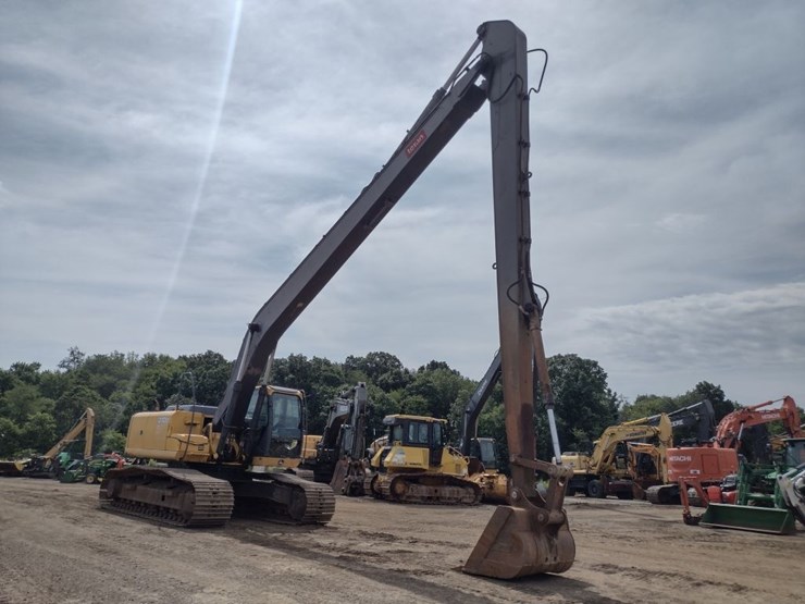 2007-deere-270d-lc-image-26