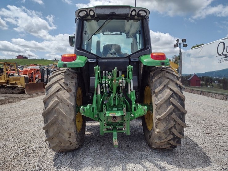 john-deere-6120m-image-4